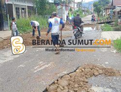 Keluhan Abang Becak Tentang  Jalan Rusak KEDAN Menjawab Dengan Memperbaikinya