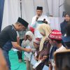 H. Bakhtiar Ahmad Sibarani Santuni 535 Fakir Miskin dan Anak Yatim Usai Pulang Dari Tanah Suci Makkah