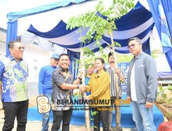 Pemko Sibolga dan Demokrat Hijaukan Kawasan Huntap, Puluhan Pohon Produktif Ditanam